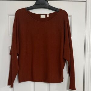 Cyrus Women's Warm Brown Crew Neck Sweater